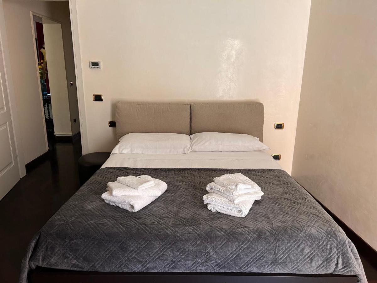 Piazza Maggiore Luxury Apartment Bolonia Zewnętrze zdjęcie
