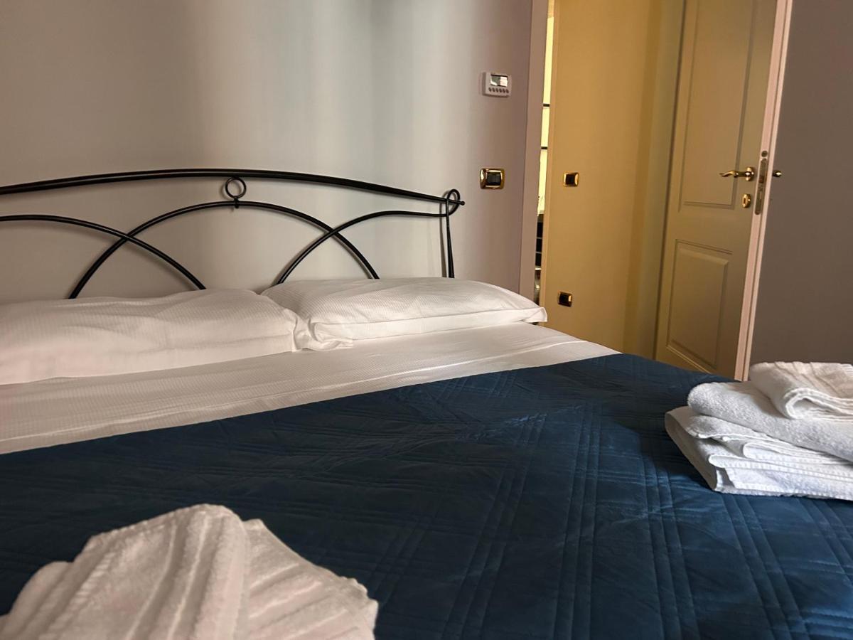 Piazza Maggiore Luxury Apartment Bolonia Zewnętrze zdjęcie